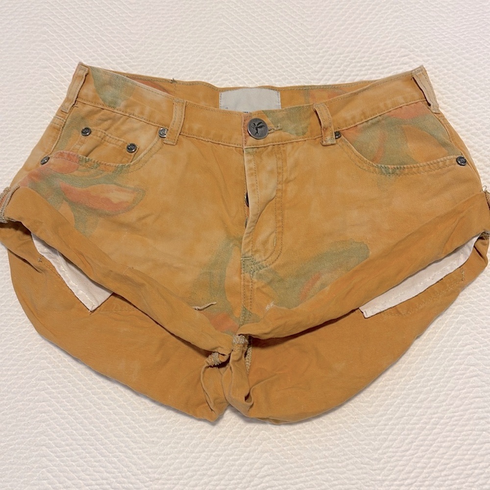 EUC One Teaspoon Shorts
